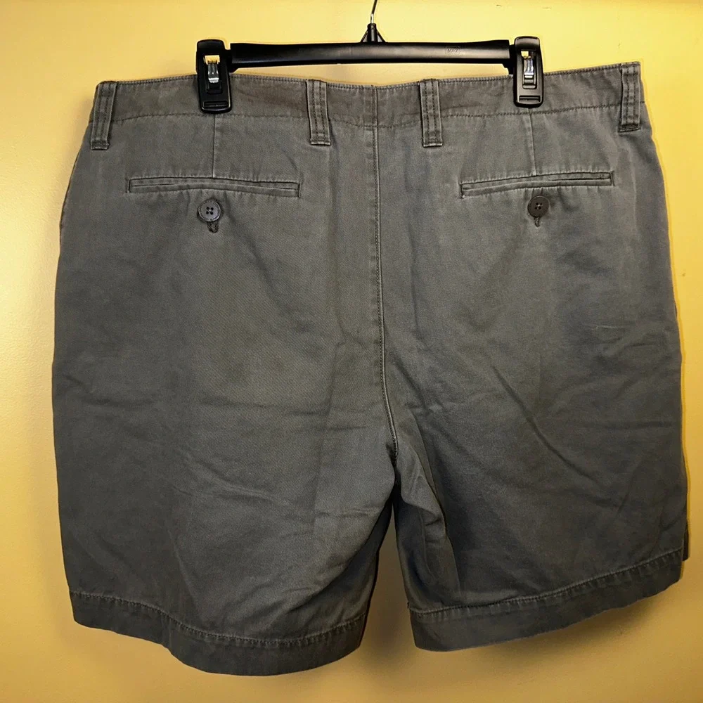 John Bartlett Consensus Men's Gray Chino Shorts Size 40 Cotton Flat Front Casual